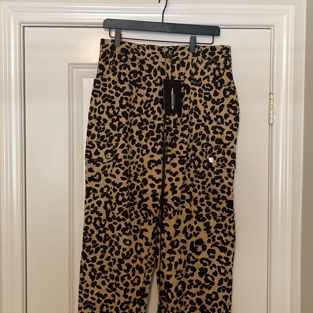 Pretty Little Thing 2 piece set